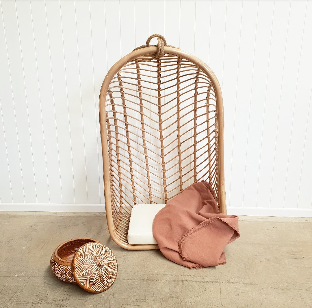Chevron hanging chair 1 IN STOCK NOW