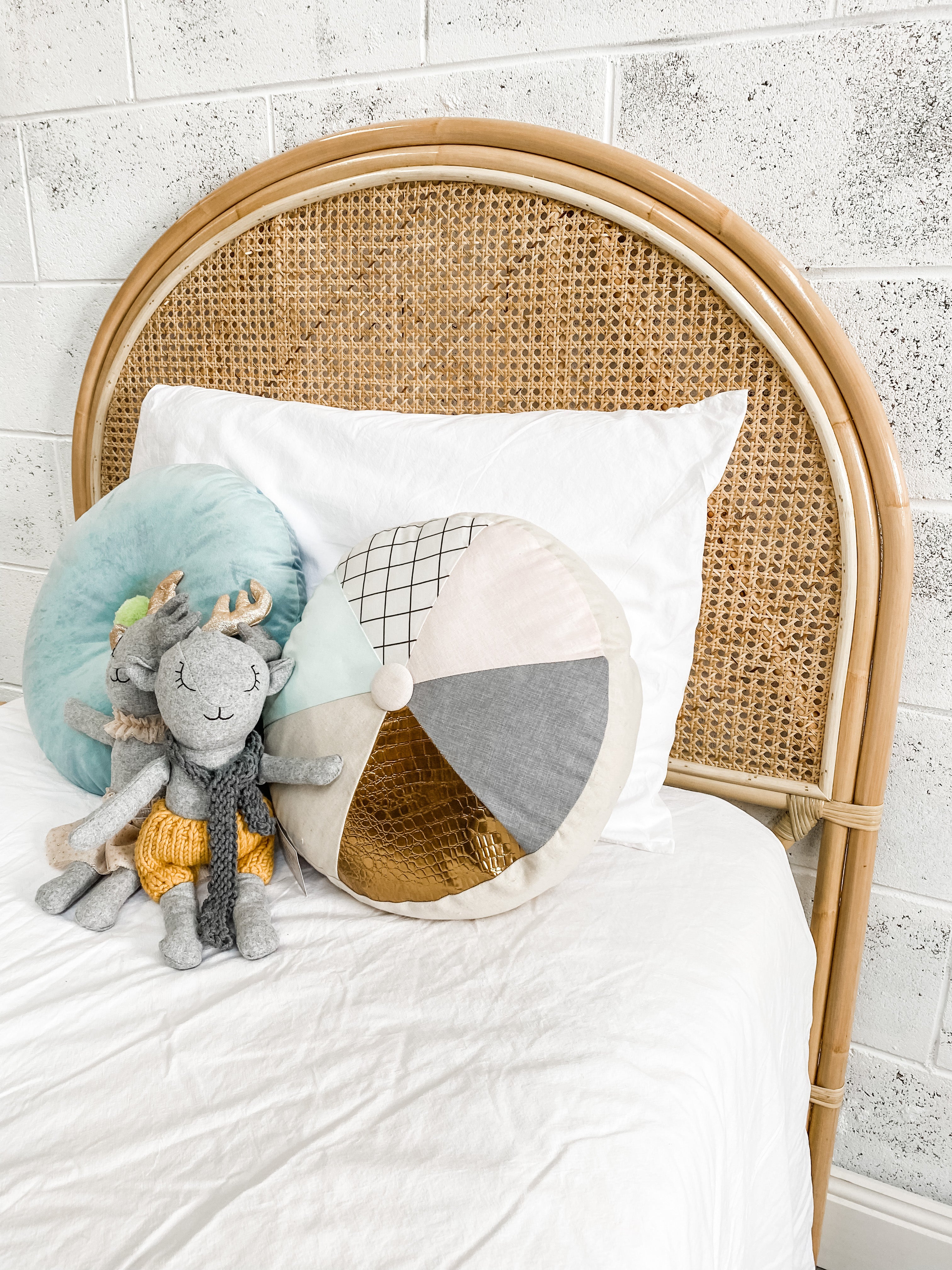 Arched Open Webbing Bedhead