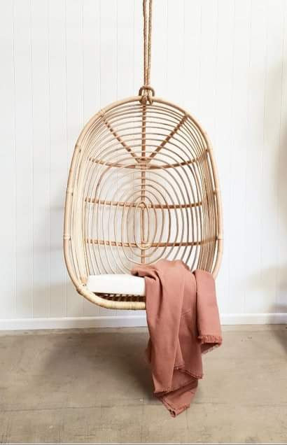 Matilda Oval hanging chair
