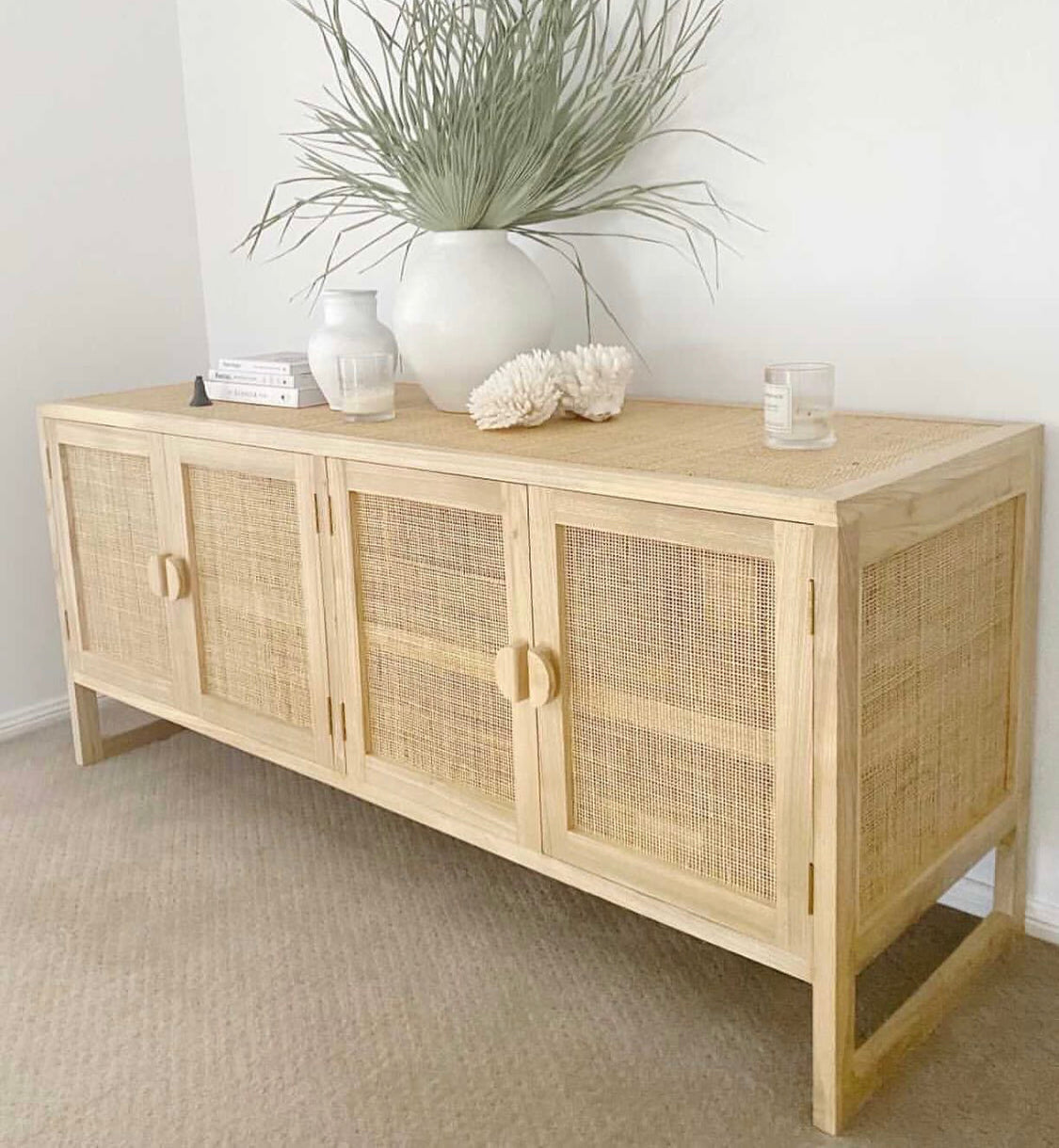 Winnie Buffet IN STOCK